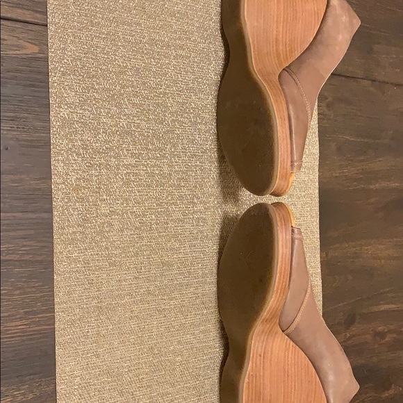 ◽️ KORS MICHAEL KORS BROWN WEDGE PEEP TOE! ◻️ - Picture 5 of 6